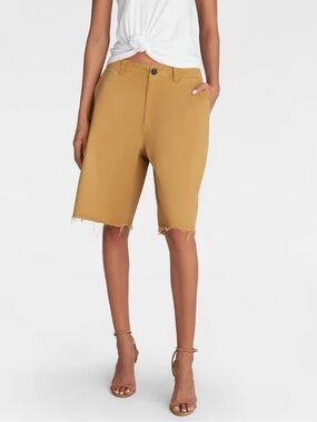 KBB by KAHLANA “The Twill Bermuda Shorts”